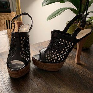 Prada Calzature Donna Black Leather Heel - 39.5